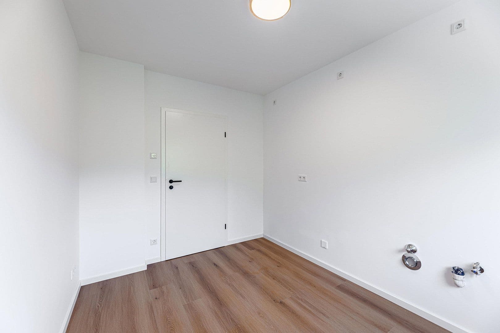 Predaj bytu 2-izbový 62 m², Hauchstraße 42, Nürnberg Röthenbach b. Schweinau, Bavorsko Predaj bytu 2-izbový 62 m², Hauchstraße 42, Nürnberg Röthenbach b. Schweinau, Bavorsko
