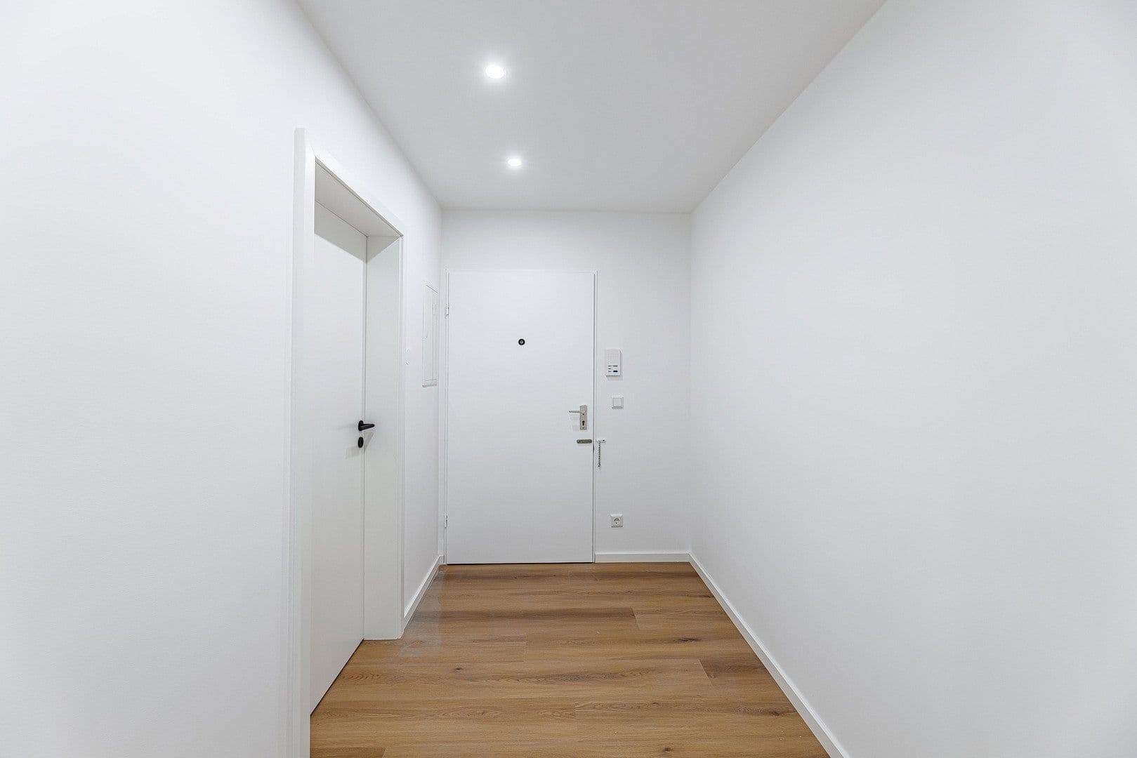 Predaj bytu 2-izbový 62 m², Hauchstraße 42, Nürnberg Röthenbach b. Schweinau, Bavorsko Predaj bytu 2-izbový 62 m², Hauchstraße 42, Nürnberg Röthenbach b. Schweinau, Bavorsko