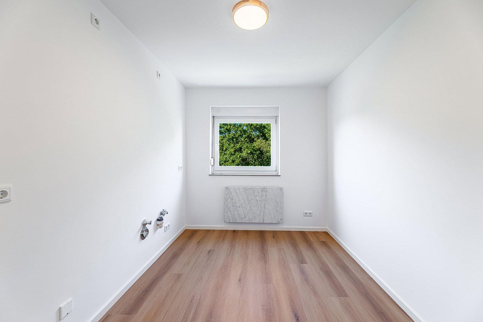 Predaj bytu 2-izbový 62 m², Hauchstraße 42, Nürnberg Röthenbach b. Schweinau, Bavorsko Predaj bytu 2-izbový 62 m², Hauchstraße 42, Nürnberg Röthenbach b. Schweinau, Bavorsko