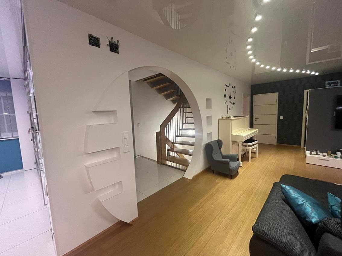 Predaj domu 200 m², pozemok 731 m², Karlsruhe, Bádensko-Wurttembersko Predaj domu 200 m², pozemok 731 m², Karlsruhe, Bádensko-Wurttembersko