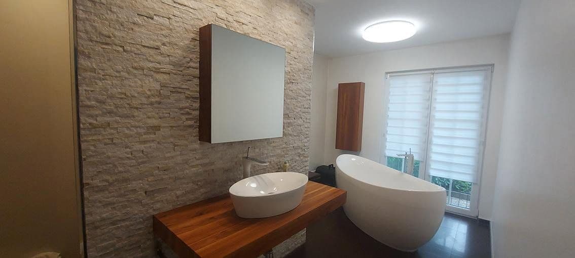 Predaj domu 200 m², pozemok 731 m², Karlsruhe, Bádensko-Wurttembersko Predaj domu 200 m², pozemok 731 m², Karlsruhe, Bádensko-Wurttembersko