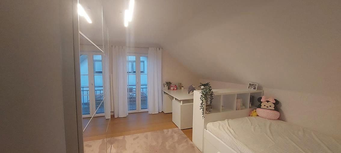 Predaj domu 200 m², pozemok 731 m², Karlsruhe, Bádensko-Wurttembersko Predaj domu 200 m², pozemok 731 m², Karlsruhe, Bádensko-Wurttembersko