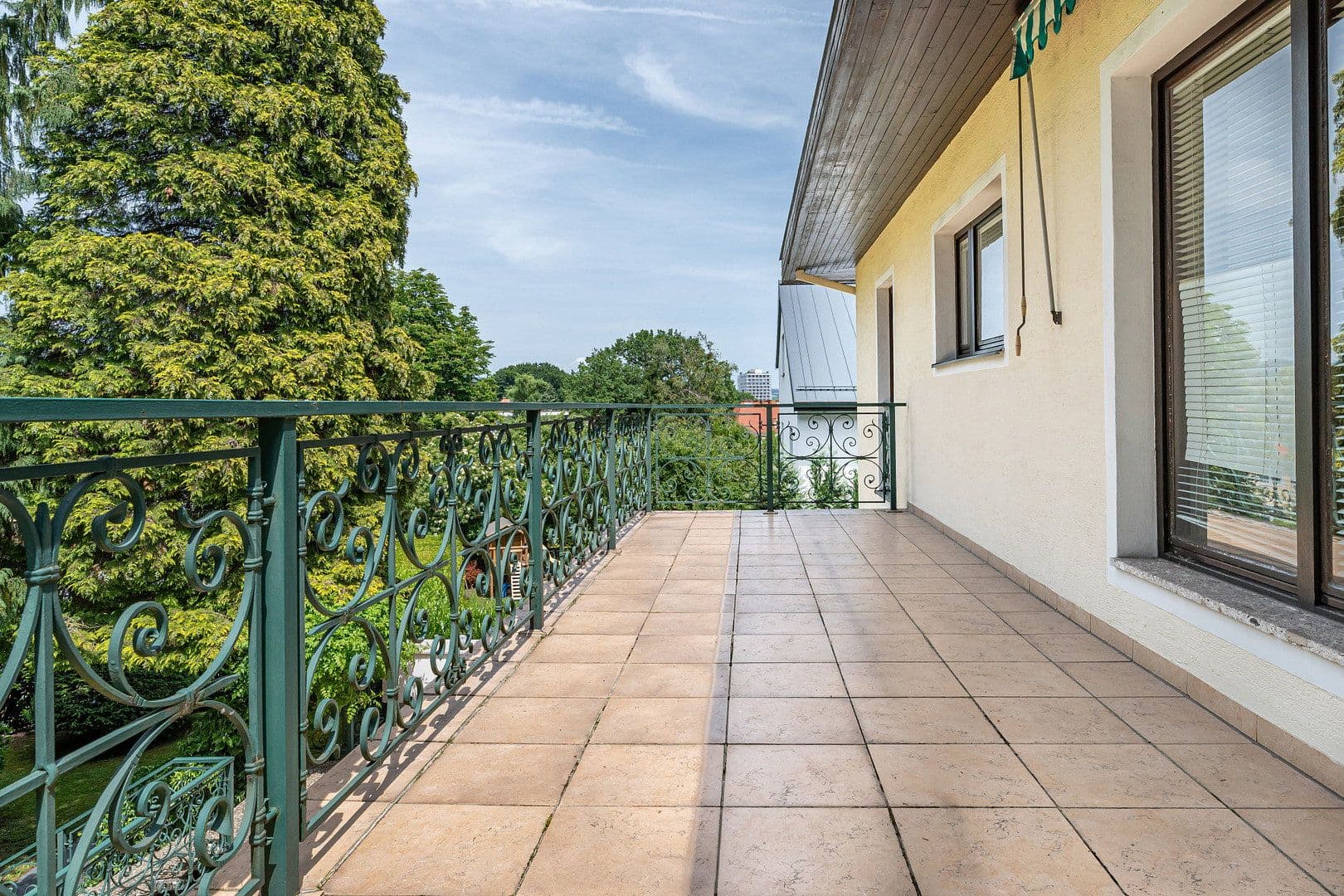 Predaj domu 389 m², pozemok 1.001 m², Schultestraße, Linz, Horné Rakúsko Predaj domu 389 m², pozemok 1.001 m², Schultestraße, Linz, Horné Rakúsko
