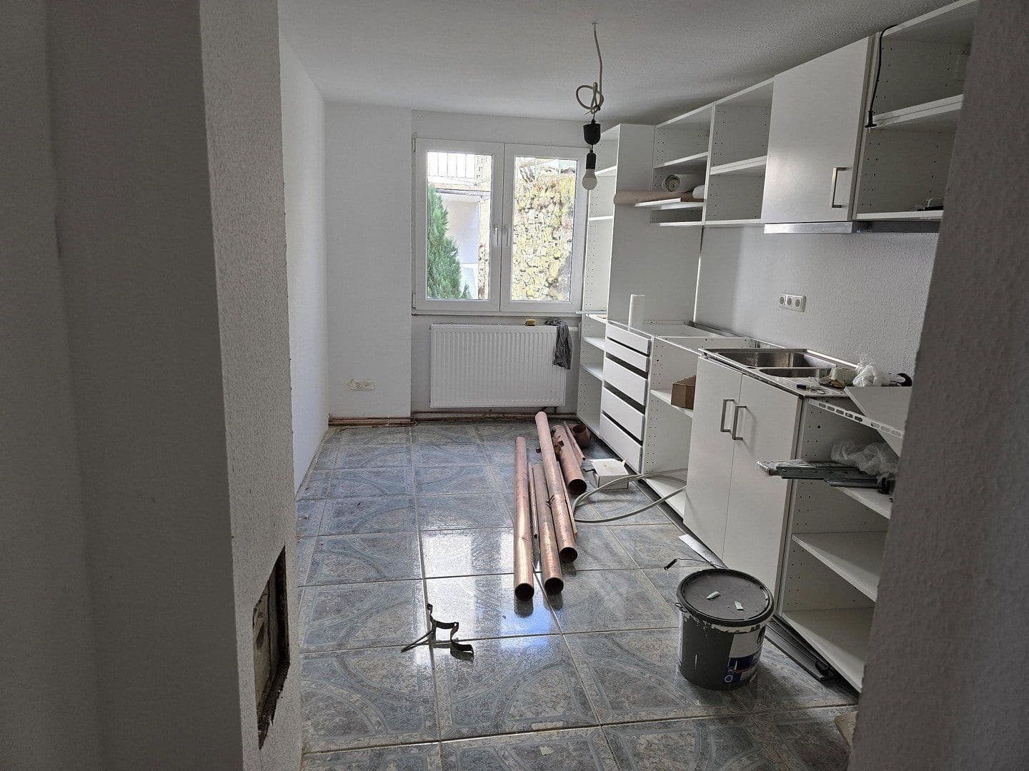 Predaj domu 92 m², pozemok 133 m², Hauptstraße 45, Oberheimbach, Porýnie-Falcko Predaj domu 92 m², pozemok 133 m², Hauptstraße 45, Oberheimbach, Porýnie-Falcko