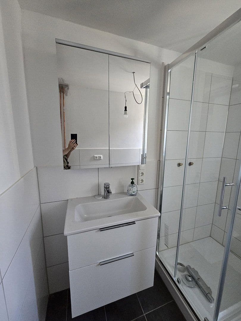 Predaj domu 92 m², pozemok 133 m², Hauptstraße 45, Oberheimbach, Porýnie-Falcko Predaj domu 92 m², pozemok 133 m², Hauptstraße 45, Oberheimbach, Porýnie-Falcko