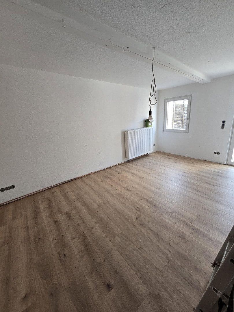 Predaj domu 92 m², pozemok 133 m², Hauptstraße 45, Oberheimbach, Porýnie-Falcko Predaj domu 92 m², pozemok 133 m², Hauptstraße 45, Oberheimbach, Porýnie-Falcko