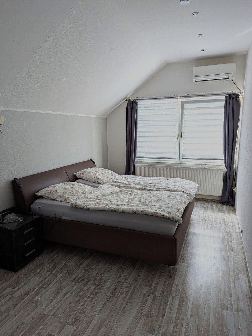 Predaj domu 134 m², pozemok 313 m², Bochum, Severné Porýnie - Westfálsko Predaj domu 134 m², pozemok 313 m², Bochum, Severné Porýnie - Westfálsko