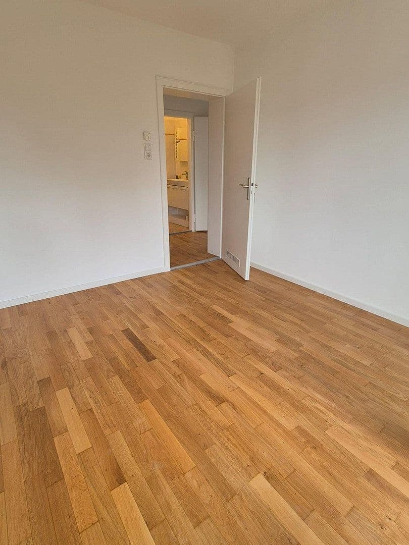 Predaj bytu 2-izbový 47 m², Schleißheimer Str. 243, München, Bavorsko Predaj bytu 2-izbový 47 m², Schleißheimer Str. 243, München, Bavorsko