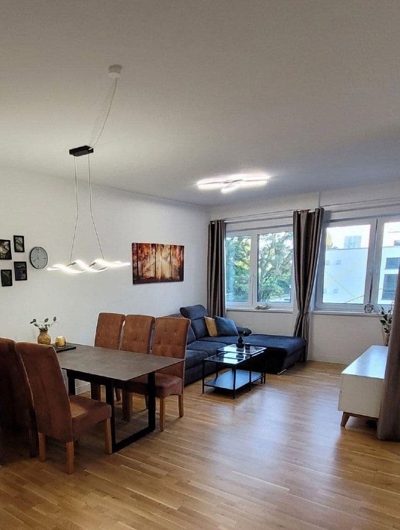 Prenájom bytu 3-izbový 74 m², Sudenburger Straße 25, Magdeburg, Sasko-Anhaltsko Prenájom bytu 3-izbový 74 m², Sudenburger Straße 25, Magdeburg, Sasko-Anhaltsko