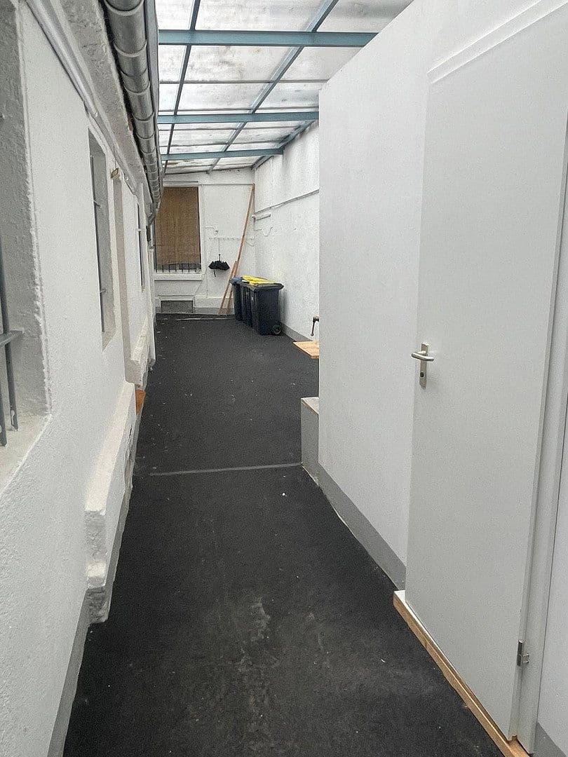 Prenájom nebytového priestoru 150 m², Köln, Severné Porýnie - Westfálsko Prenájom nebytového priestoru 150 m², Köln, Severné Porýnie - Westfálsko
