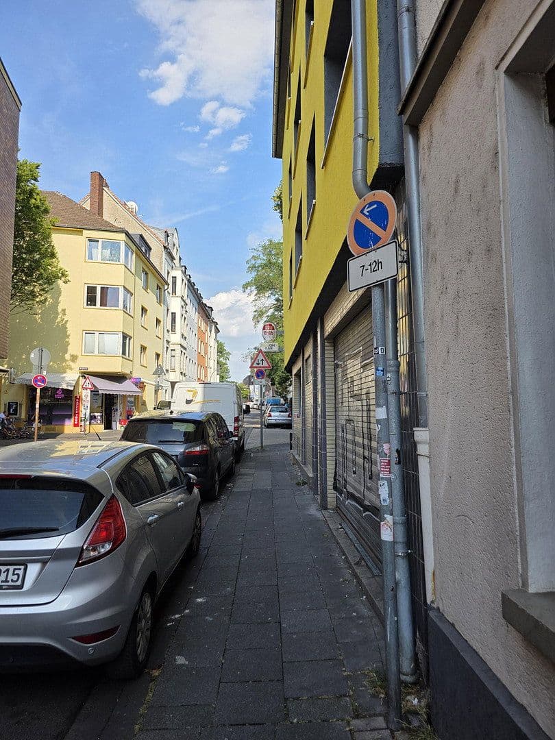 Prenájom nebytového priestoru 150 m², Köln, Severné Porýnie - Westfálsko Prenájom nebytového priestoru 150 m², Köln, Severné Porýnie - Westfálsko