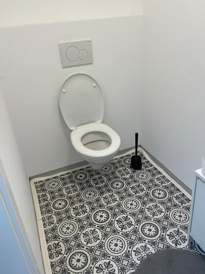 Prenájom nebytového priestoru 150 m², Köln, Severné Porýnie - Westfálsko Prenájom nebytového priestoru 150 m², Köln, Severné Porýnie - Westfálsko