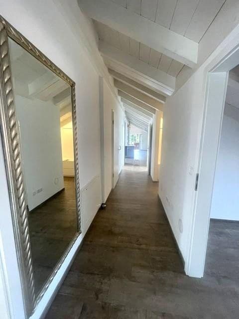 Prenájom bytu 3-izbový 101 m², Deining, Bavorsko Prenájom bytu 3-izbový 101 m², Deining, Bavorsko