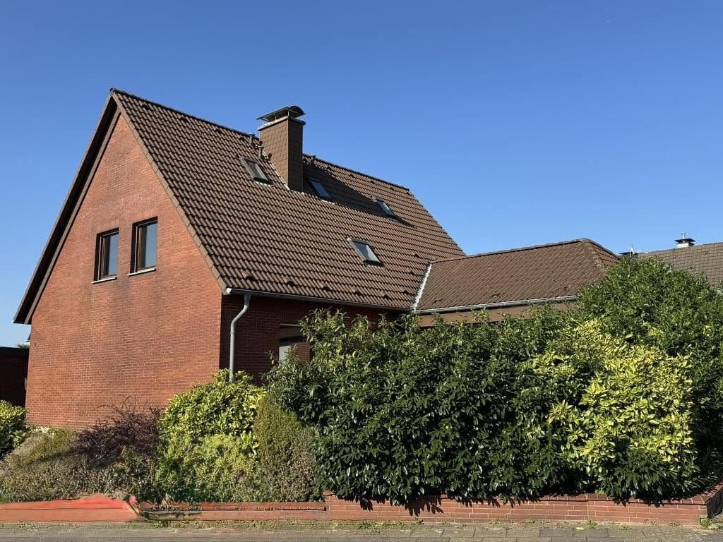 Predaj domu 200 m², pozemok 862 m², Velbert, Severné Porýnie - Westfálsko Predaj domu 200 m², pozemok 862 m², Velbert, Severné Porýnie - Westfálsko