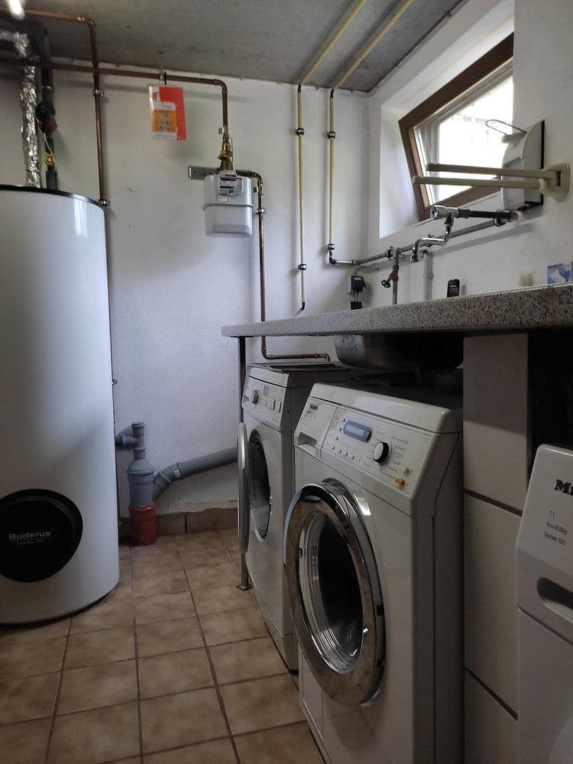 Predaj domu 198 m², pozemok 840 m², Ludwigschorgast, Bavorsko Predaj domu 198 m², pozemok 840 m², Ludwigschorgast, Bavorsko