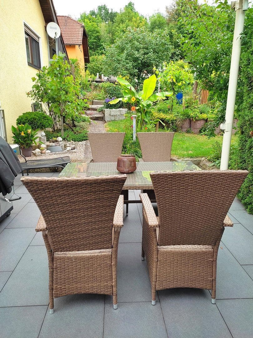 Predaj domu 198 m², pozemok 840 m², Ludwigschorgast, Bavorsko Predaj domu 198 m², pozemok 840 m², Ludwigschorgast, Bavorsko