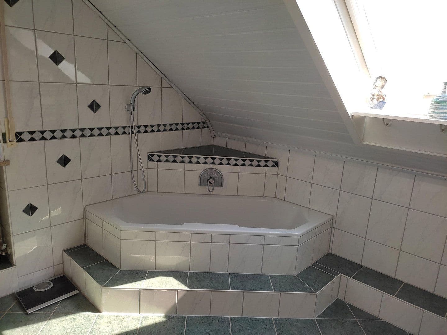 Predaj domu 198 m², pozemok 840 m², Ludwigschorgast, Bavorsko Predaj domu 198 m², pozemok 840 m², Ludwigschorgast, Bavorsko
