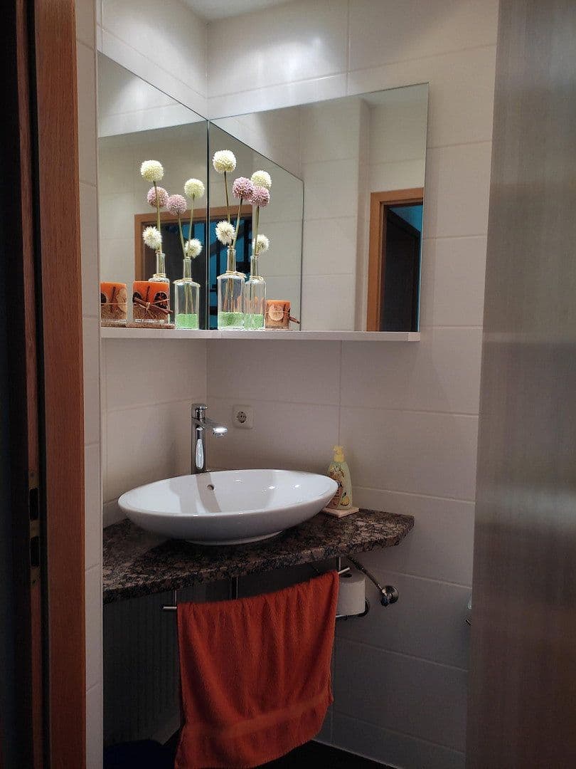 Predaj domu 198 m², pozemok 840 m², Ludwigschorgast, Bavorsko Predaj domu 198 m², pozemok 840 m², Ludwigschorgast, Bavorsko