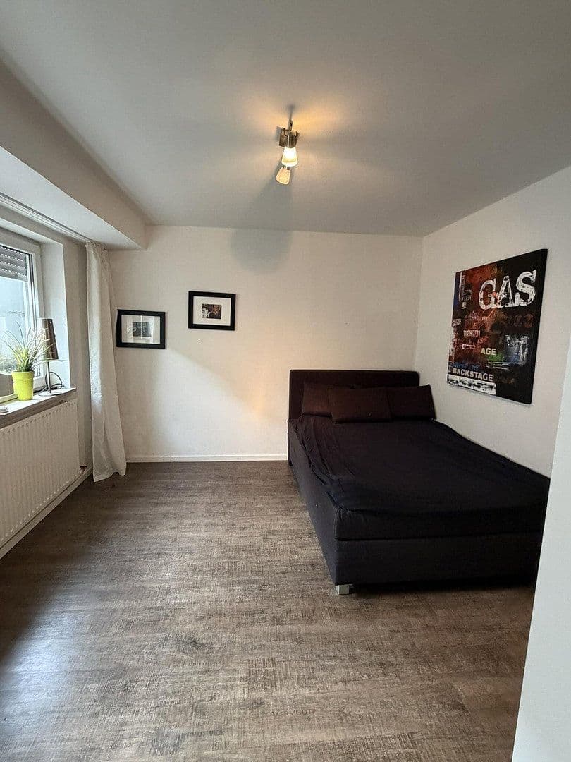 Prenájom bytu 1-izbový 30 m², München, Bavorsko Prenájom bytu 1-izbový 30 m², München, Bavorsko