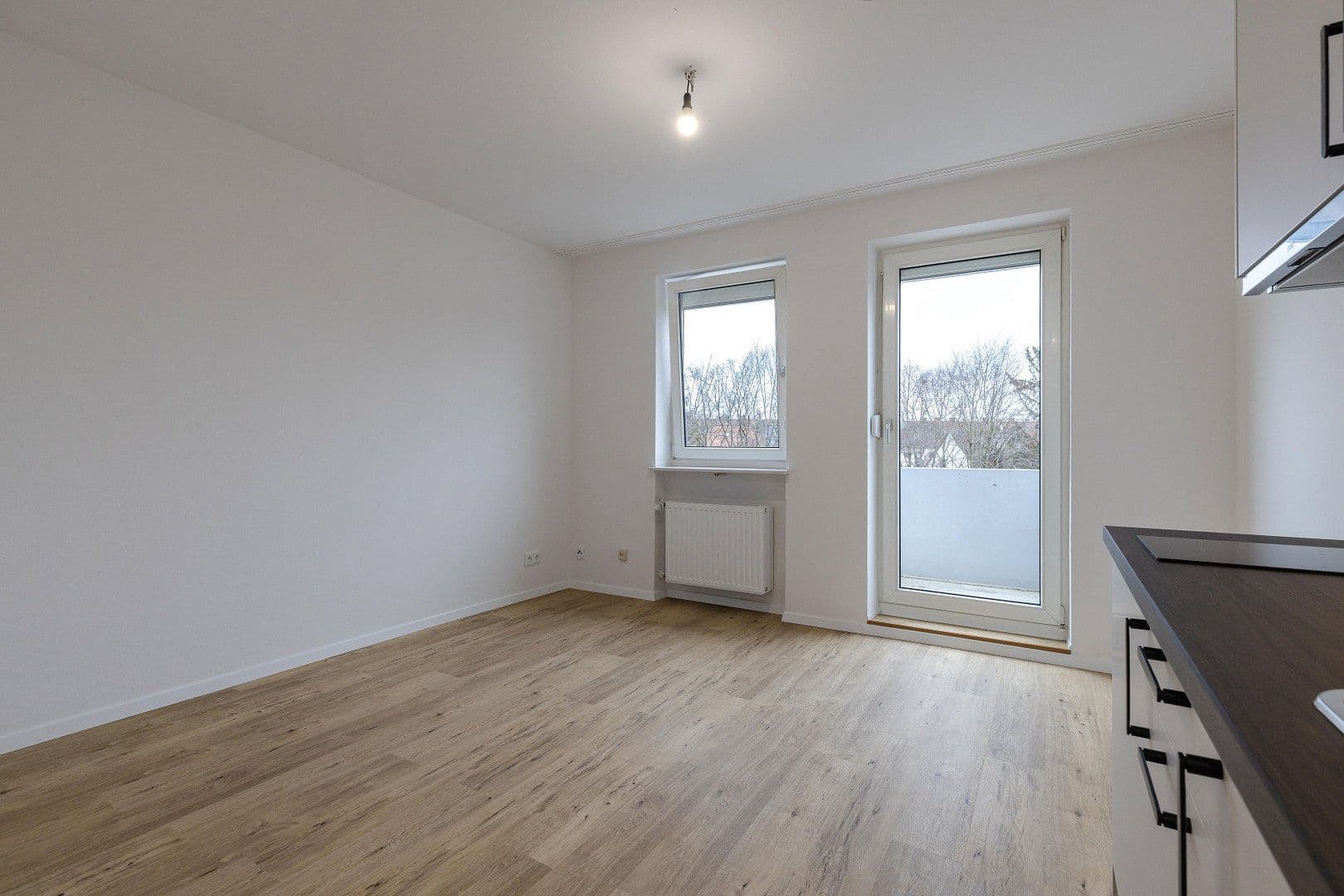 Prenájom bytu 1-izbový 19 m², München, Bavorsko Prenájom bytu 1-izbový 19 m², München, Bavorsko
