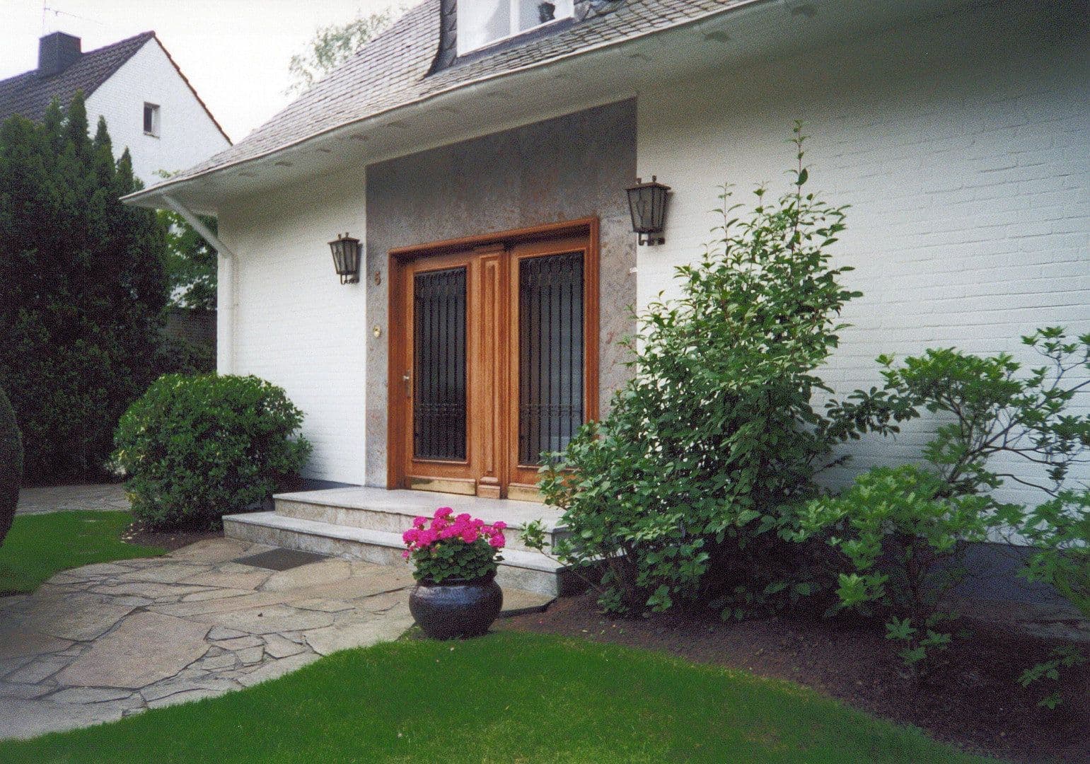 Predaj domu 260 m², pozemok 1.200 m², Urdenbach, Severné Porýnie - Westfálsko Predaj domu 260 m², pozemok 1.200 m², Urdenbach, Severné Porýnie - Westfálsko
