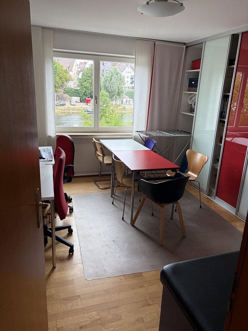 Prenájom kancelárie 100 m², Neu-Ulm, Bavorsko Prenájom kancelárie 100 m², Neu-Ulm, Bavorsko