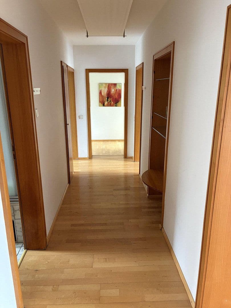 Prenájom kancelárie 100 m², Neu-Ulm, Bavorsko Prenájom kancelárie 100 m², Neu-Ulm, Bavorsko