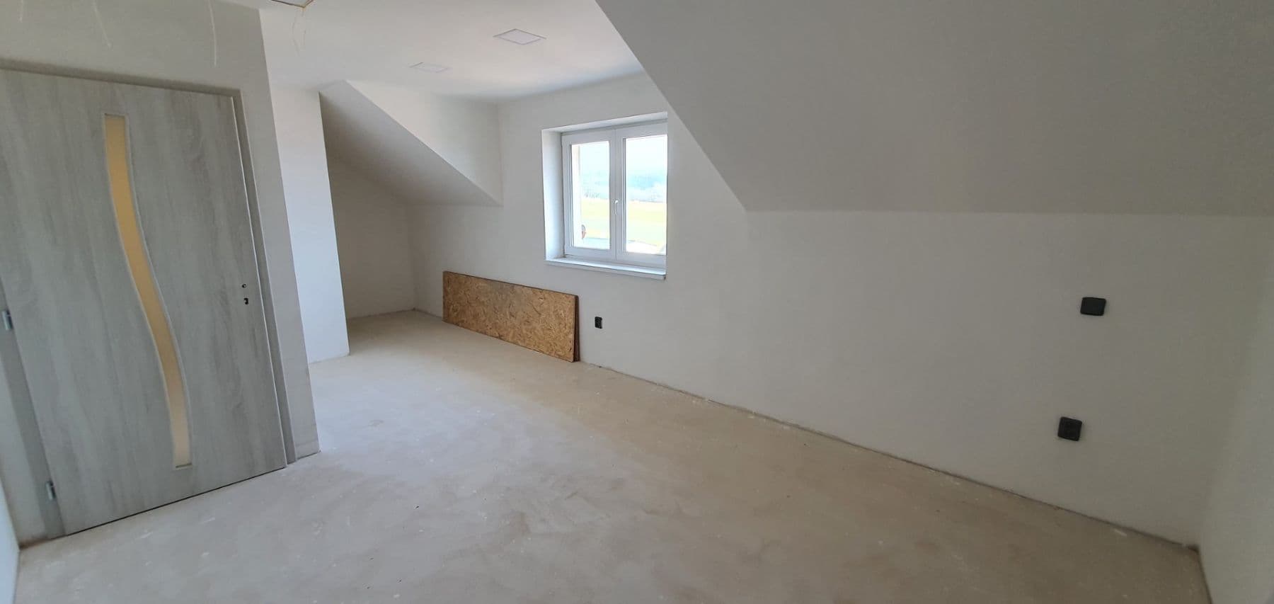 Prenájom domu 120 m², pozemok 400 m², Hvozdec, Jihomoravský kraj Prenájom domu 120 m², pozemok 400 m², Hvozdec, Jihomoravský kraj