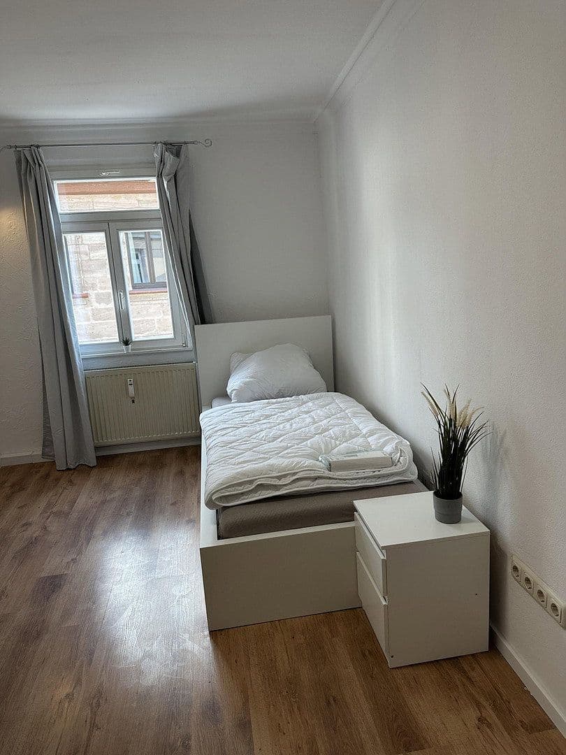 Prenájom bytu 16 m², Westliche Stadtmauerstraße 64, Erlangen, Bavorsko Prenájom bytu 16 m², Westliche Stadtmauerstraße 64, Erlangen, Bavorsko