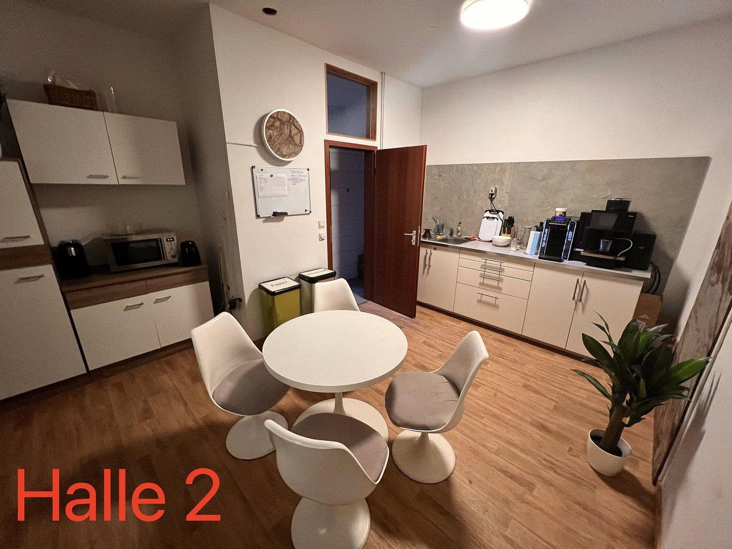 Prenájom nebytového priestoru 336 m², Boschstrasse 12, Rheinbach, Severné Porýnie - Westfálsko Prenájom nebytového priestoru 336 m², Boschstrasse 12, Rheinbach, Severné Porýnie - Westfálsko