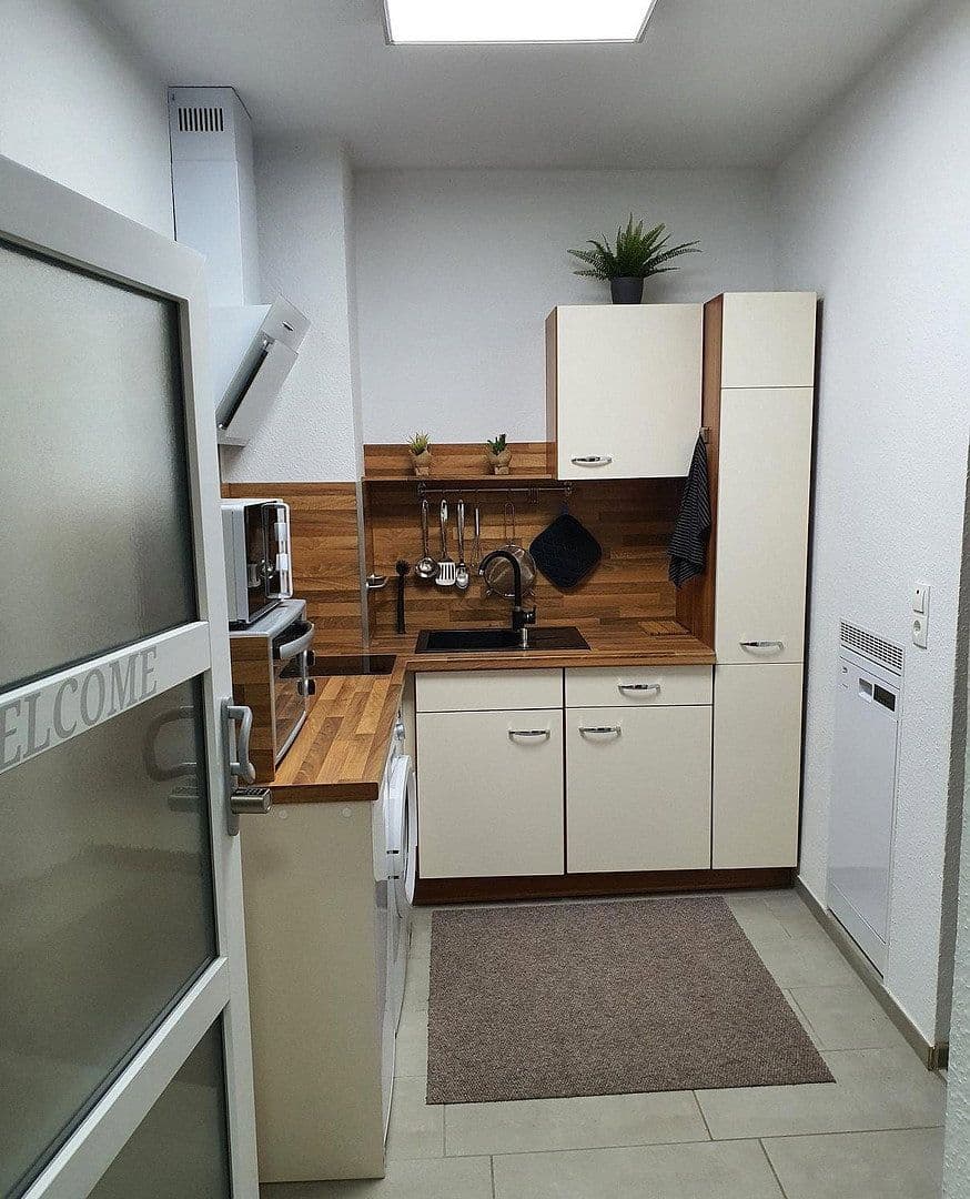 Prenájom bytu 1-izbový 35 m², Kappel-Grafenhausen, Bádensko-Wurttembersko Prenájom bytu 1-izbový 35 m², Kappel-Grafenhausen, Bádensko-Wurttembersko