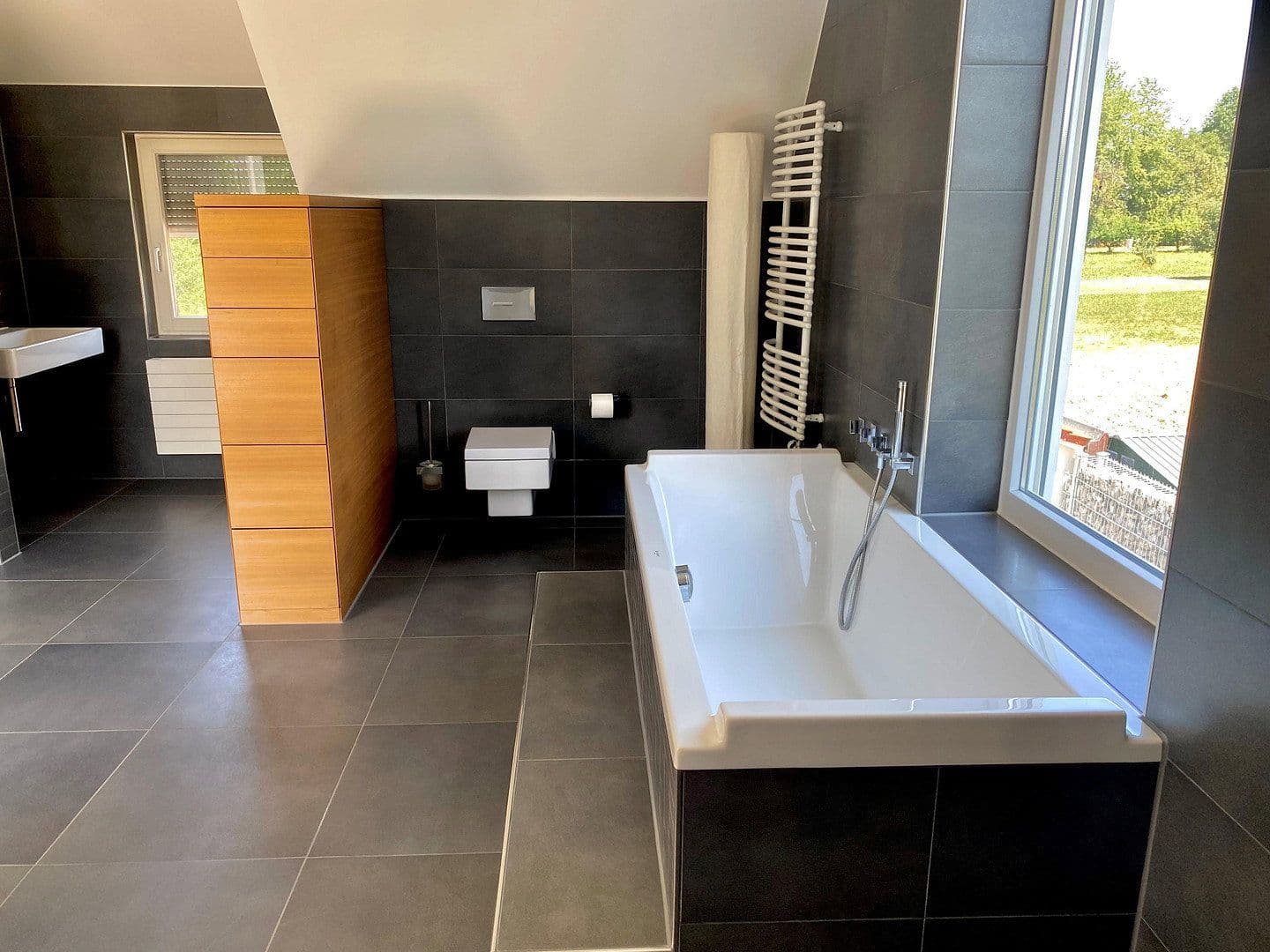 Predaj domu 300 m², pozemok 2.450 m², Affalterbach, Bádensko-Wurttembersko Predaj domu 300 m², pozemok 2.450 m², Affalterbach, Bádensko-Wurttembersko
