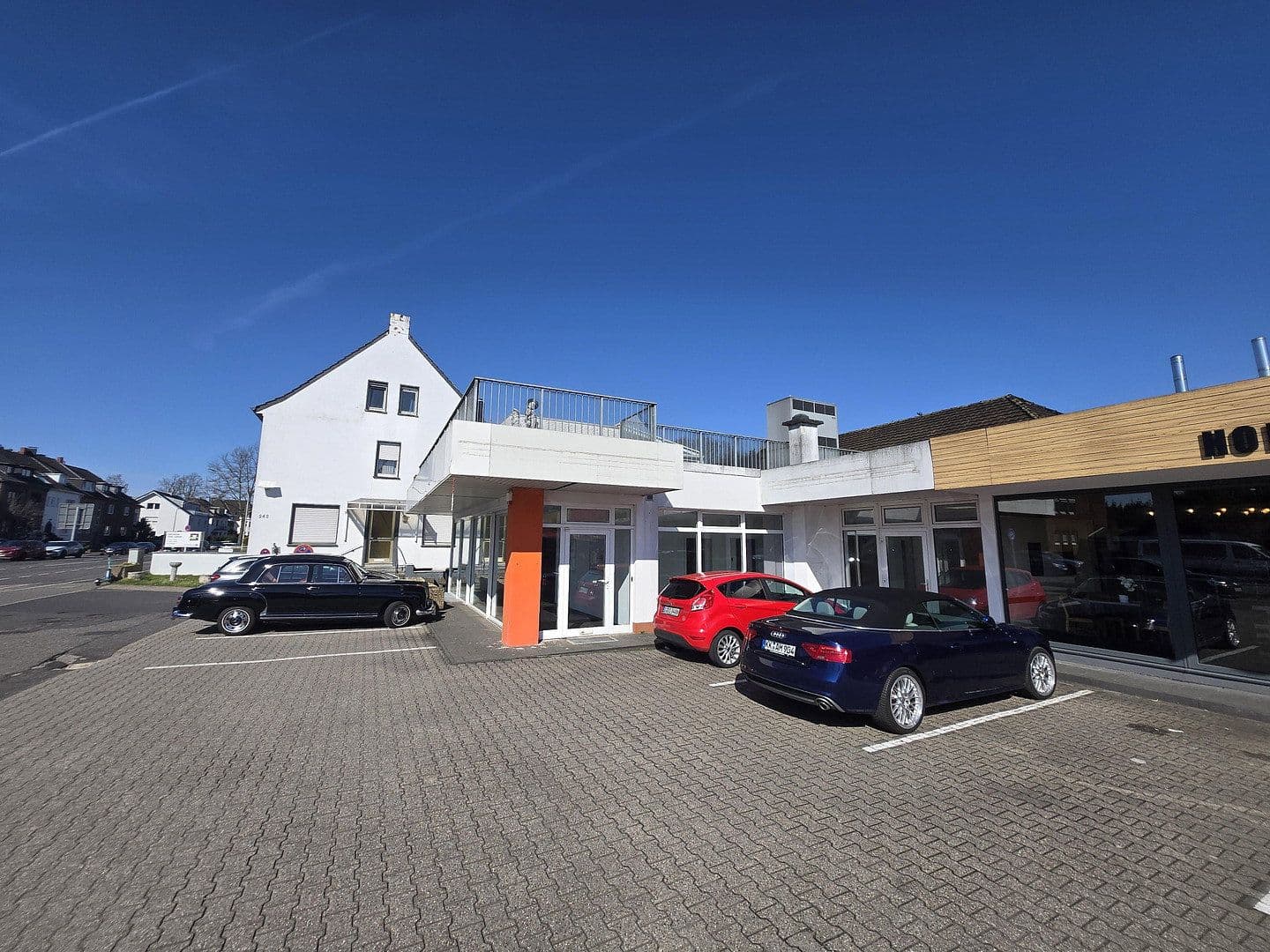Prenájom nebytového priestoru 450 m², Viersener Straße 240, Mönchengladbach, Severné Porýnie - Westfálsko Prenájom nebytového priestoru 450 m², Viersener Straße 240, Mönchengladbach, Severné Porýnie - Westfálsko