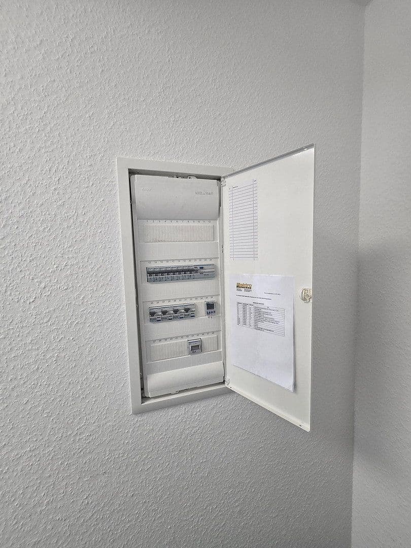 Prenájom nebytového priestoru 450 m², Viersener Straße 240, Mönchengladbach, Severné Porýnie - Westfálsko Prenájom nebytového priestoru 450 m², Viersener Straße 240, Mönchengladbach, Severné Porýnie - Westfálsko