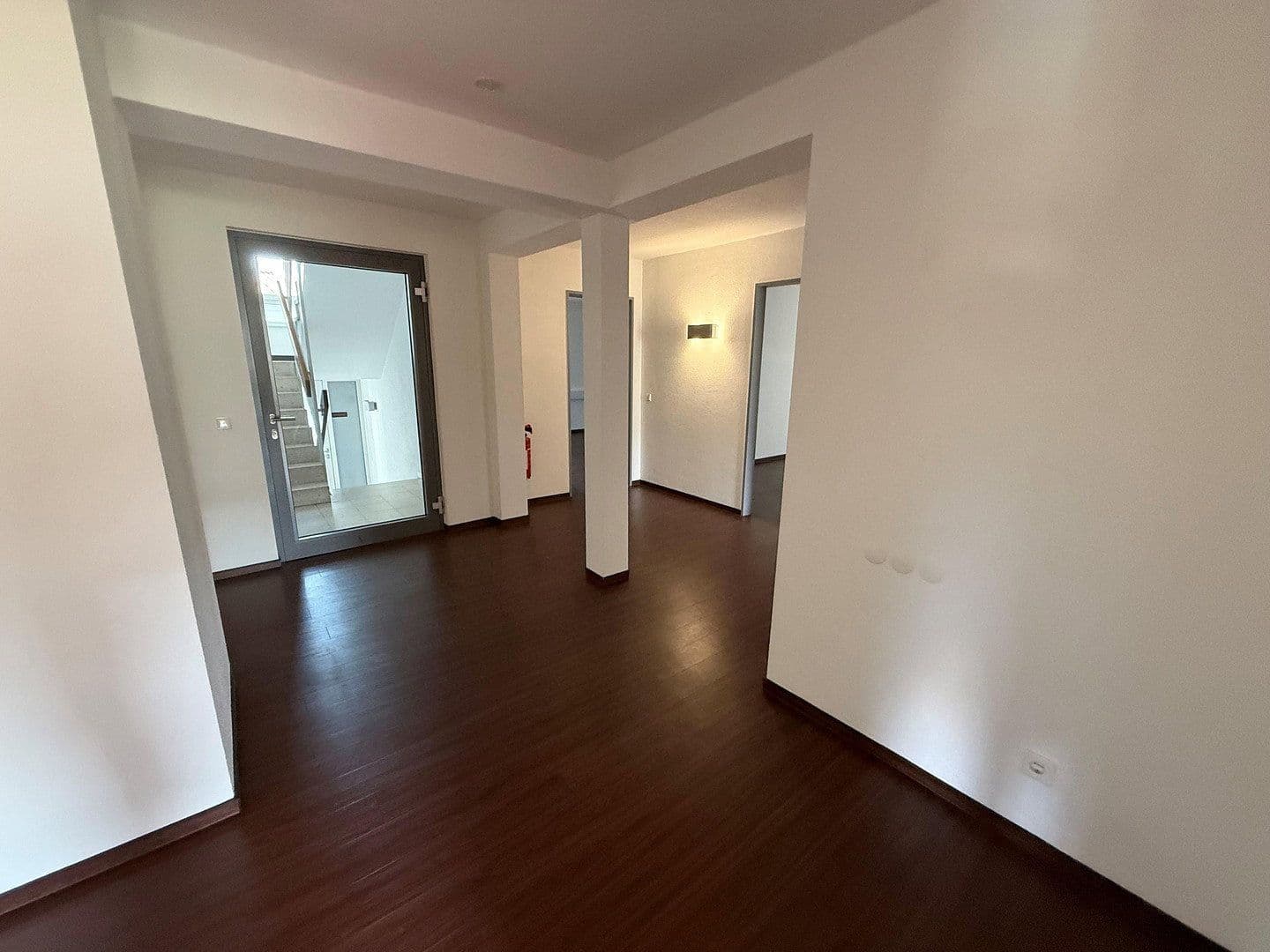 Prenájom kancelárie 170 m², Siemensstraße 9, Wiesbaden, Hesensko Prenájom kancelárie 170 m², Siemensstraße 9, Wiesbaden, Hesensko