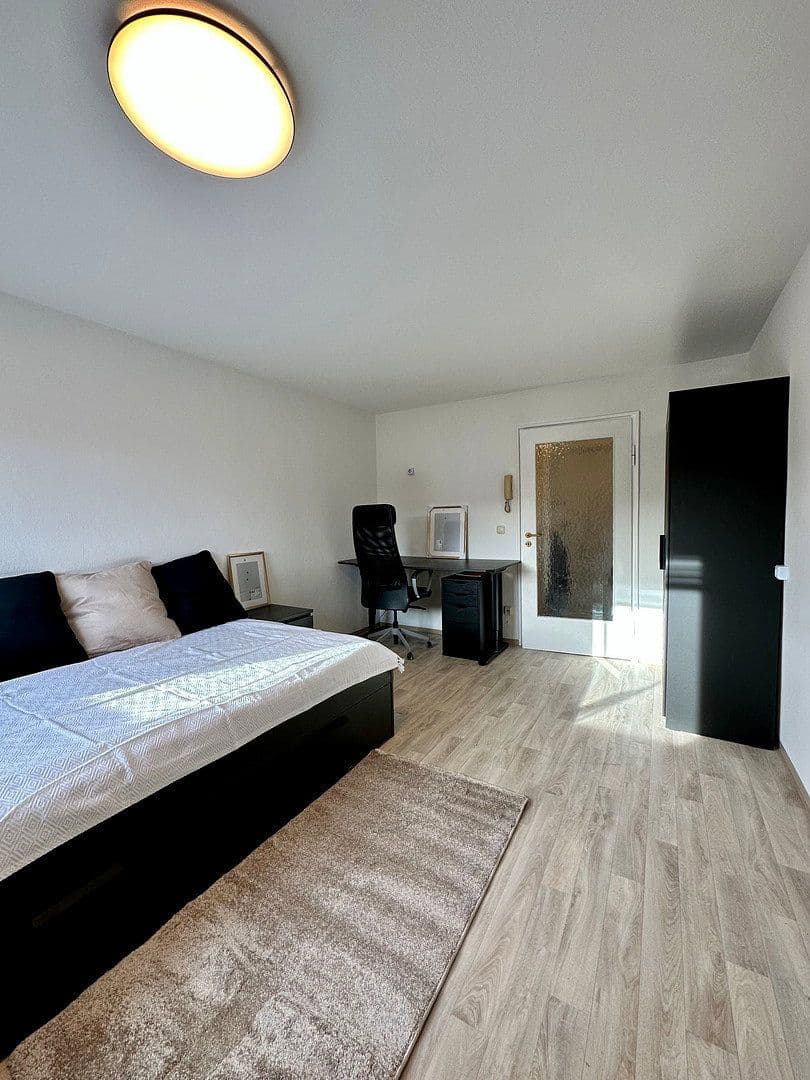 Prenájom bytu 1-izbový 25 m², Kirchseeonerstraße 1, München-Ramersdorf, München, Bavorsko Prenájom bytu 1-izbový 25 m², Kirchseeonerstraße 1, München-Ramersdorf, München, Bavorsko
