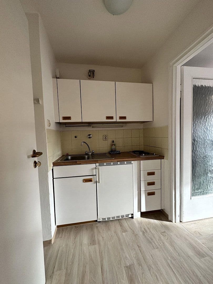 Prenájom bytu 1-izbový 25 m², Kirchseeonerstraße 1, München-Ramersdorf, München, Bavorsko Prenájom bytu 1-izbový 25 m², Kirchseeonerstraße 1, München-Ramersdorf, München, Bavorsko
