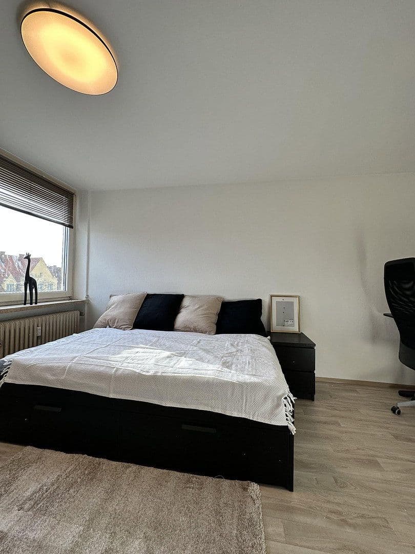 Prenájom bytu 1-izbový 25 m², Kirchseeonerstraße 1, München-Ramersdorf, München, Bavorsko Prenájom bytu 1-izbový 25 m², Kirchseeonerstraße 1, München-Ramersdorf, München, Bavorsko