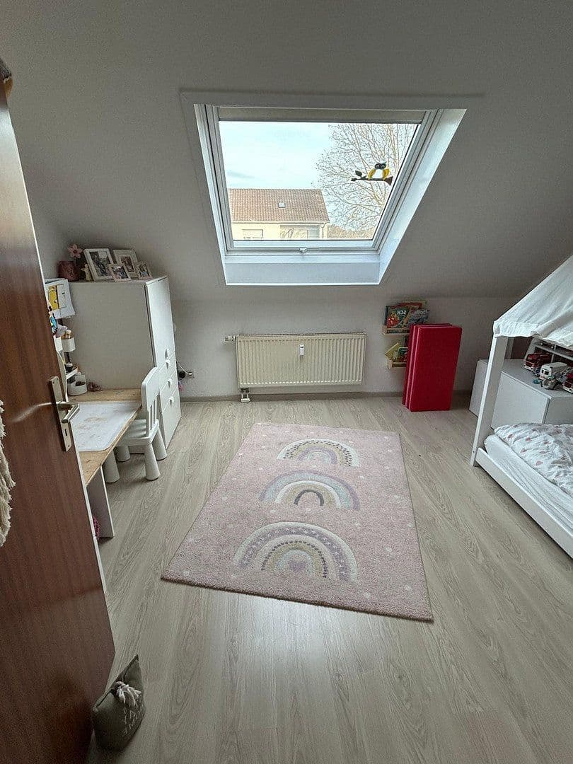 Prenájom bytu 3-izbový 82 m², Jahnstr. 59 B, Neuhofen, Porýnie-Falcko Prenájom bytu 3-izbový 82 m², Jahnstr. 59 B, Neuhofen, Porýnie-Falcko
