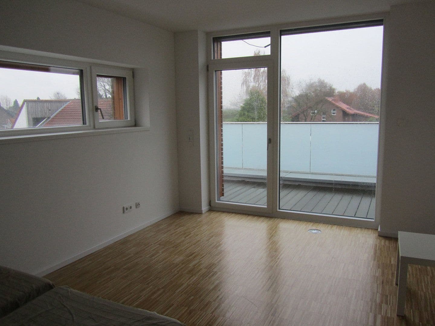 Prenájom bytu 3-izbový 138 m², Walderych 27c, Geilenkirchen, Severné Porýnie - Westfálsko Prenájom bytu 3-izbový 138 m², Walderych 27c, Geilenkirchen, Severné Porýnie - Westfálsko