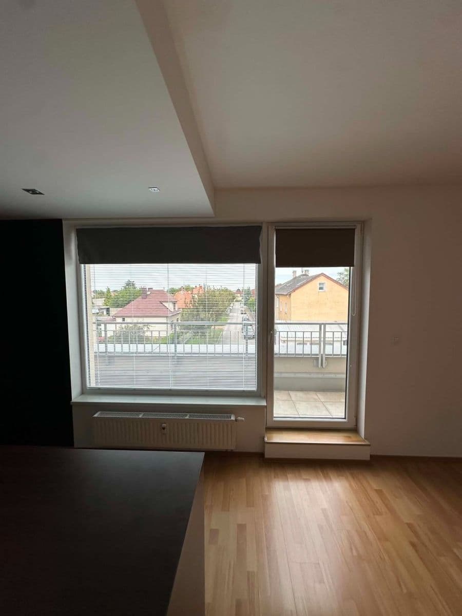 Prenájom bytu 2-izbový 65 m², V Uličce, Brandýs nad Labem-Stará Boleslav, Středočeský kraj Prenájom bytu 2-izbový 65 m², V Uličce, Brandýs nad Labem-Stará Boleslav, Středočeský kraj