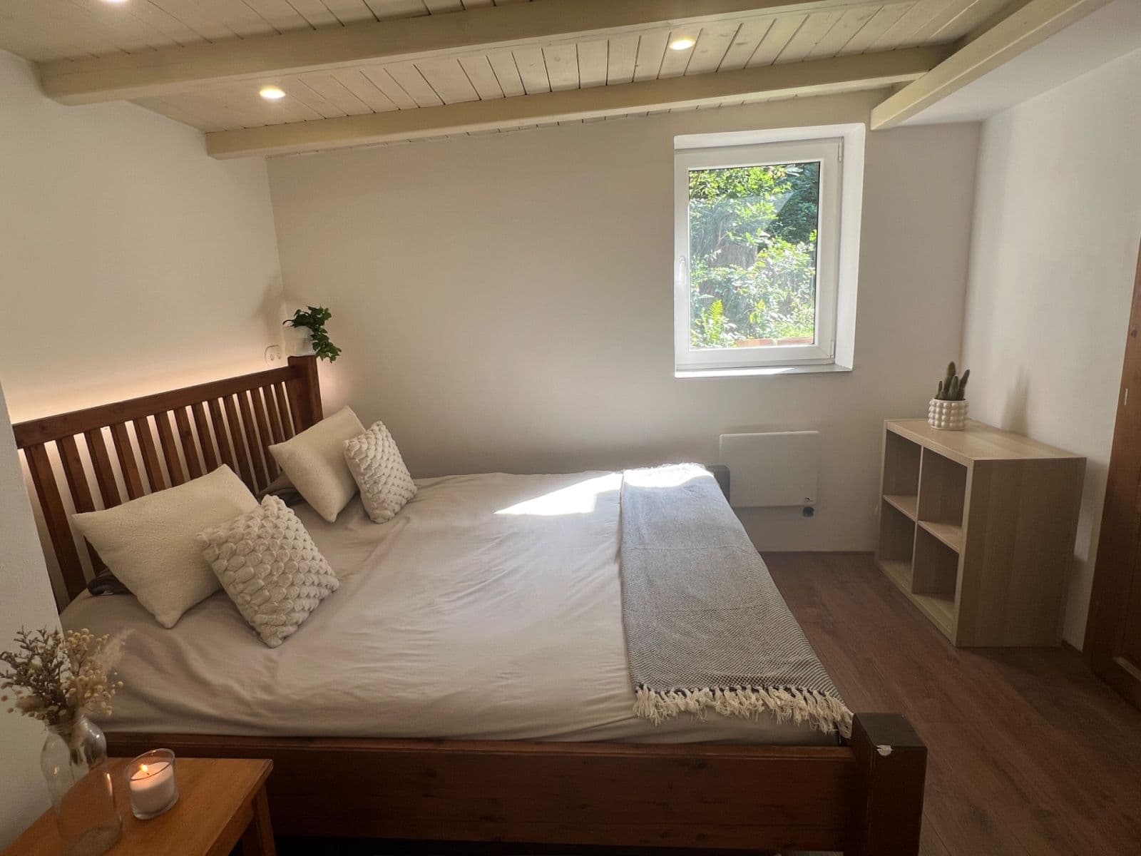 Prenájom domu 46 m², pozemok 395 m², Nižbor, Středočeský kraj Prenájom domu 46 m², pozemok 395 m², Nižbor, Středočeský kraj