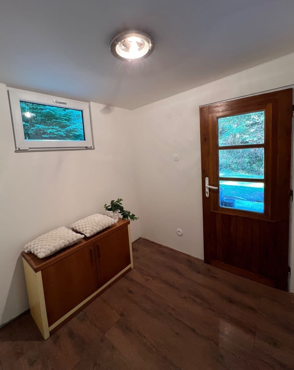 Prenájom domu 46 m², pozemok 395 m², Nižbor, Středočeský kraj Prenájom domu 46 m², pozemok 395 m², Nižbor, Středočeský kraj