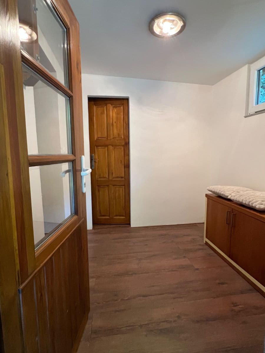 Prenájom domu 46 m², pozemok 395 m², Nižbor, Středočeský kraj Prenájom domu 46 m², pozemok 395 m², Nižbor, Středočeský kraj
