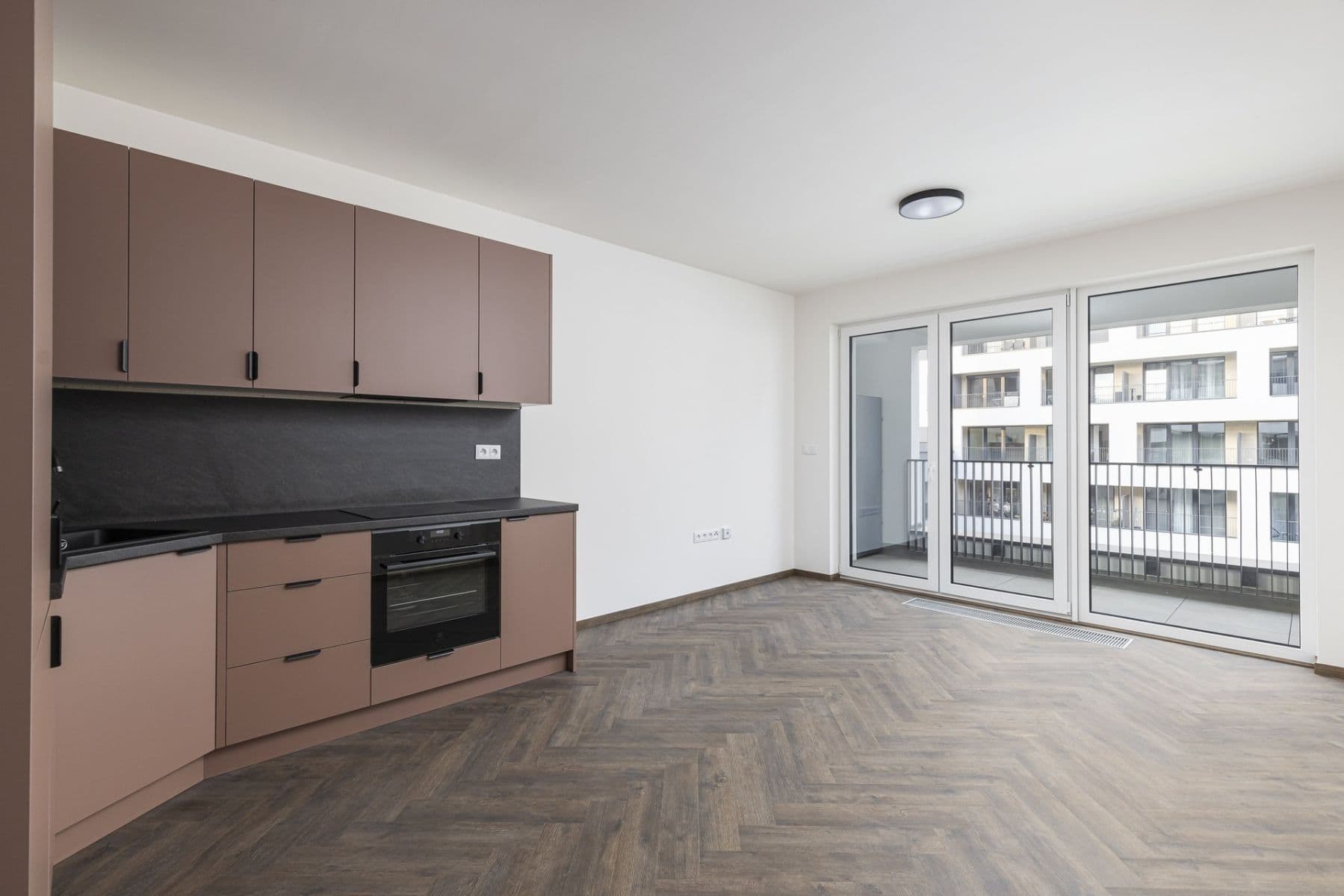 Prenájom bytu 1-izbový 33 m², Poděbradská, Praha, Praha Prenájom bytu 1-izbový 33 m², Poděbradská, Praha, Praha