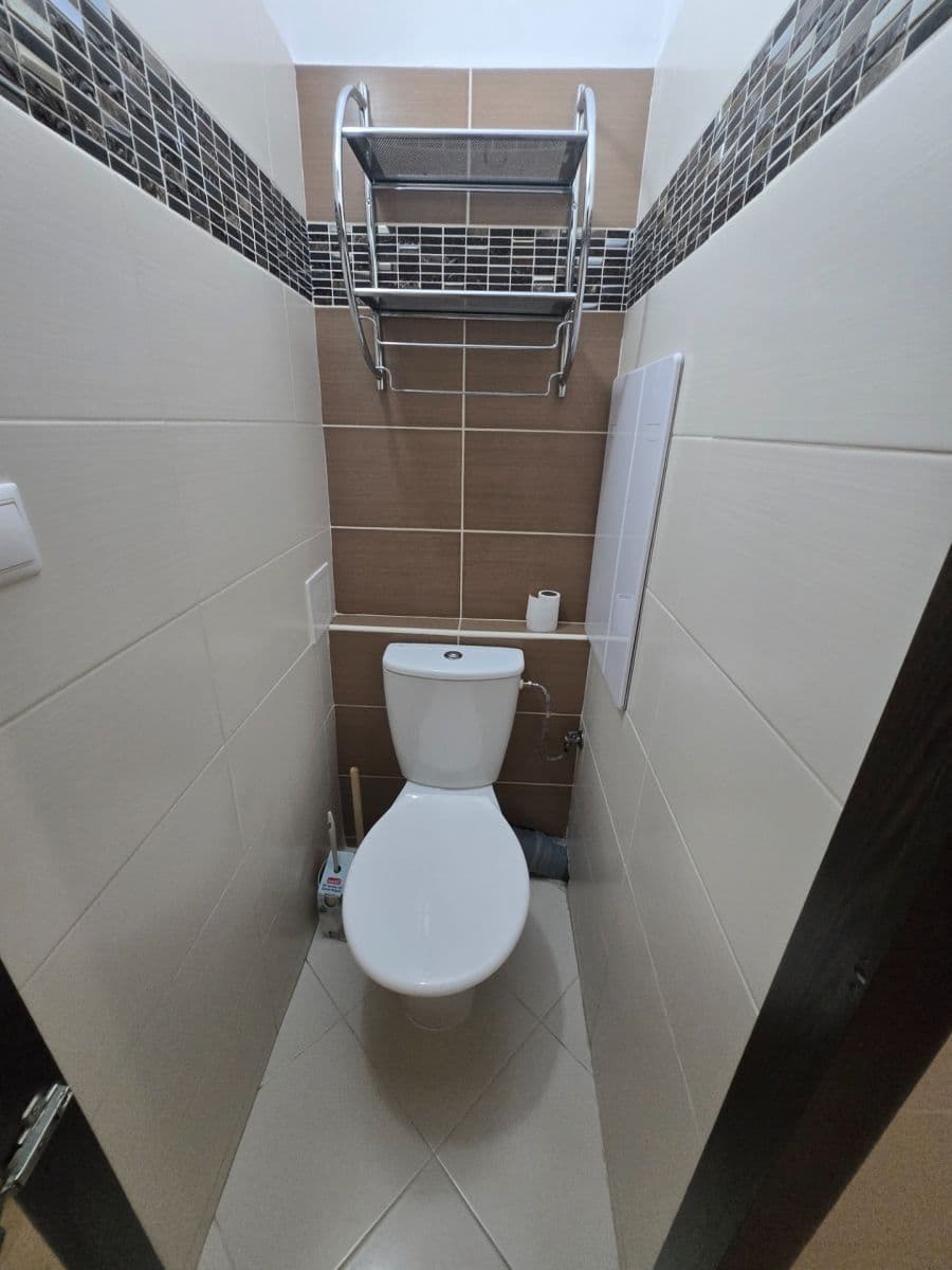 Prenájom bytu 2-izbový 45 m², Sklenárova, Ružinov, Bratislavský kraj Prenájom bytu 2-izbový 45 m², Sklenárova, Ružinov, Bratislavský kraj