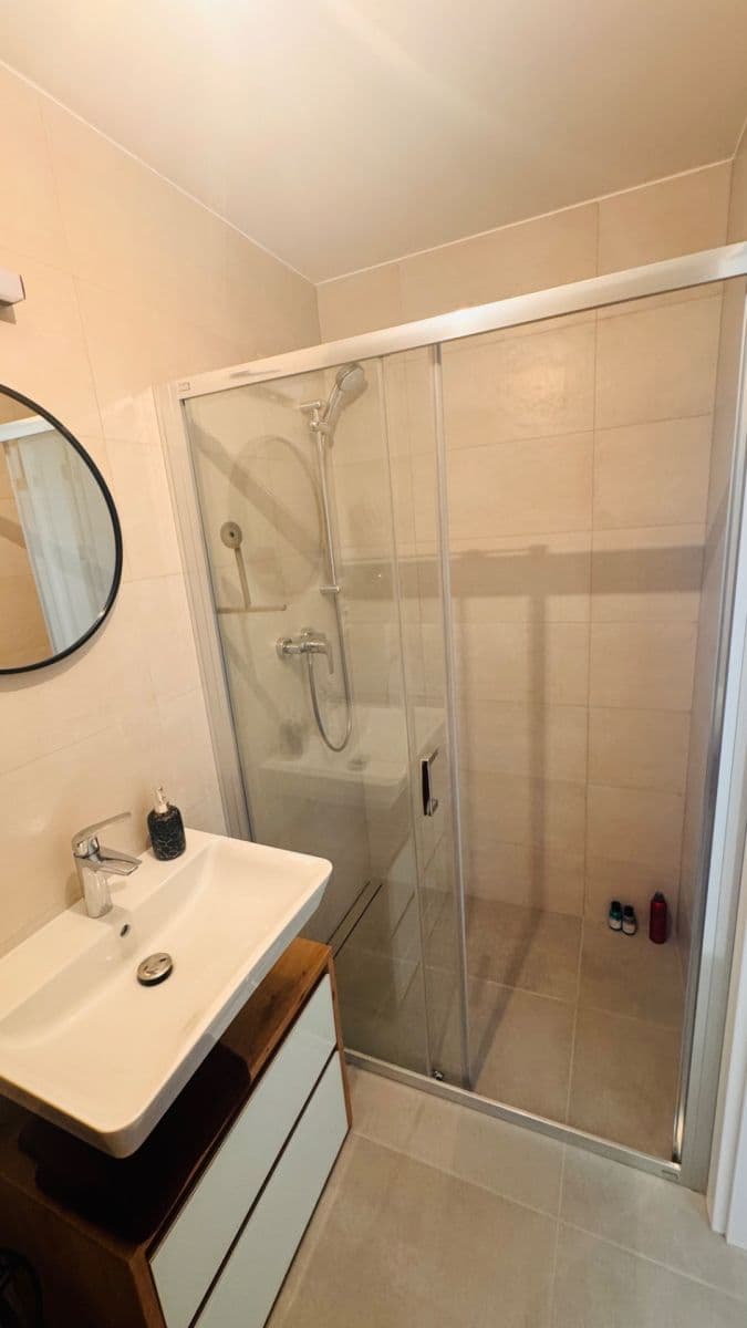 Prenájom bytu 2-izbový 80 m², Záhoří, Kuřim, Jihomoravský kraj Prenájom bytu 2-izbový 80 m², Záhoří, Kuřim, Jihomoravský kraj