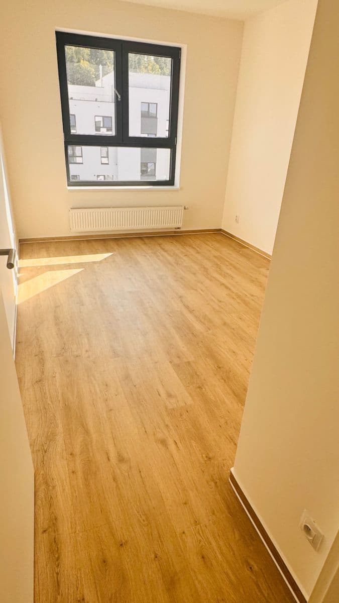 Prenájom bytu 2-izbový 80 m², Záhoří, Kuřim, Jihomoravský kraj Prenájom bytu 2-izbový 80 m², Záhoří, Kuřim, Jihomoravský kraj