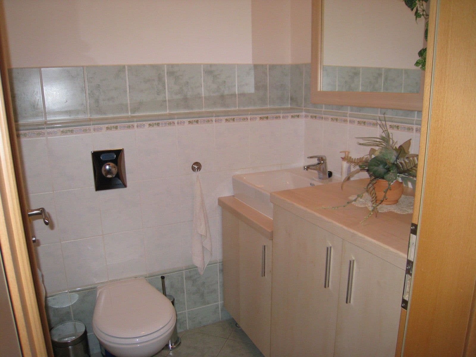 Prenájom bytu 3-izbový 106 m², Pod Cihelnou, Praha, Praha Prenájom bytu 3-izbový 106 m², Pod Cihelnou, Praha, Praha