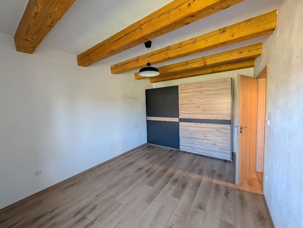 Prenájom domu 86 m², pozemok 700 m², Jeníkov, Pardubický kraj Prenájom domu 86 m², pozemok 700 m², Jeníkov, Pardubický kraj